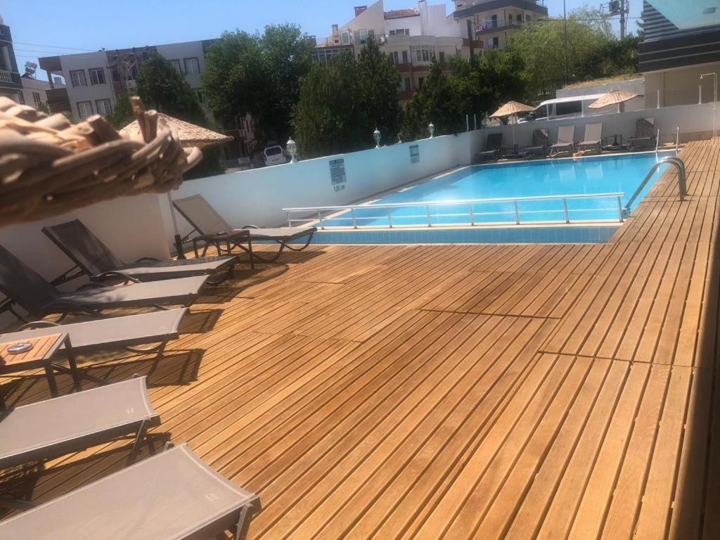 Efsanem Hotel Ayvalı Exteriör bild